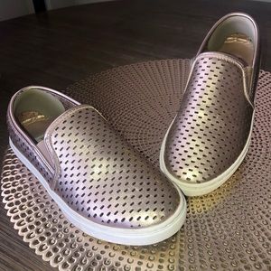 Steve Madden Slip-On Casual